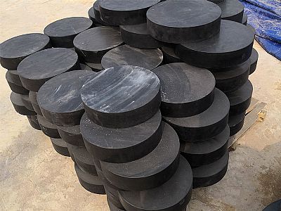鹿邑县板式橡胶支座由若干层橡胶片与薄钢板经加压硫化